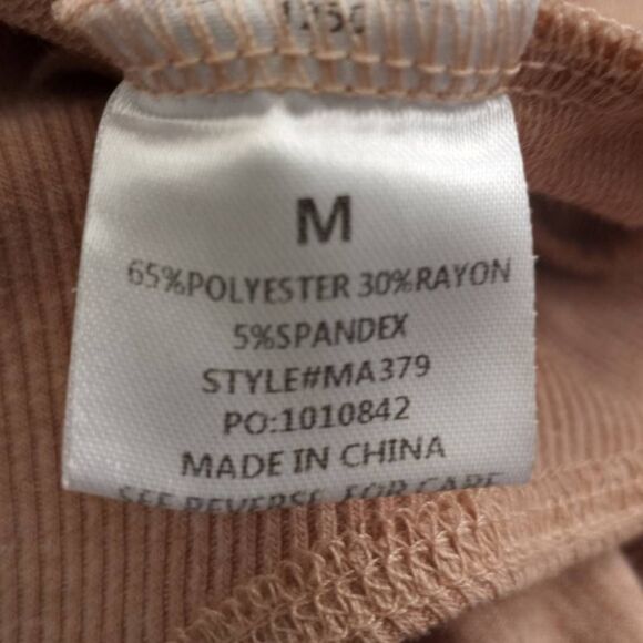 PINK LILY CASUAL SATURDAY TAN T-SHIRT BODYSUIT SZ.M NWOT. - Picture 10 of 11